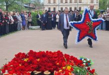 Вице-губернатор Артем Бранов поздравил касимовцев с Днем Победы